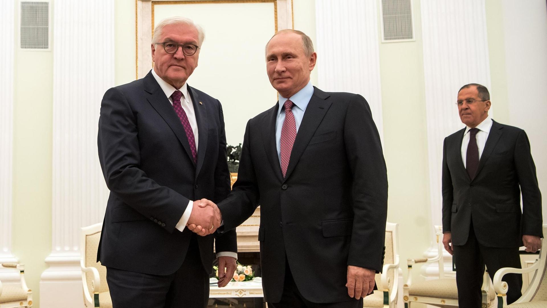 Steinmeier: "Questa guerra segna decenni di fallimenti, anche miei, per impedirla"