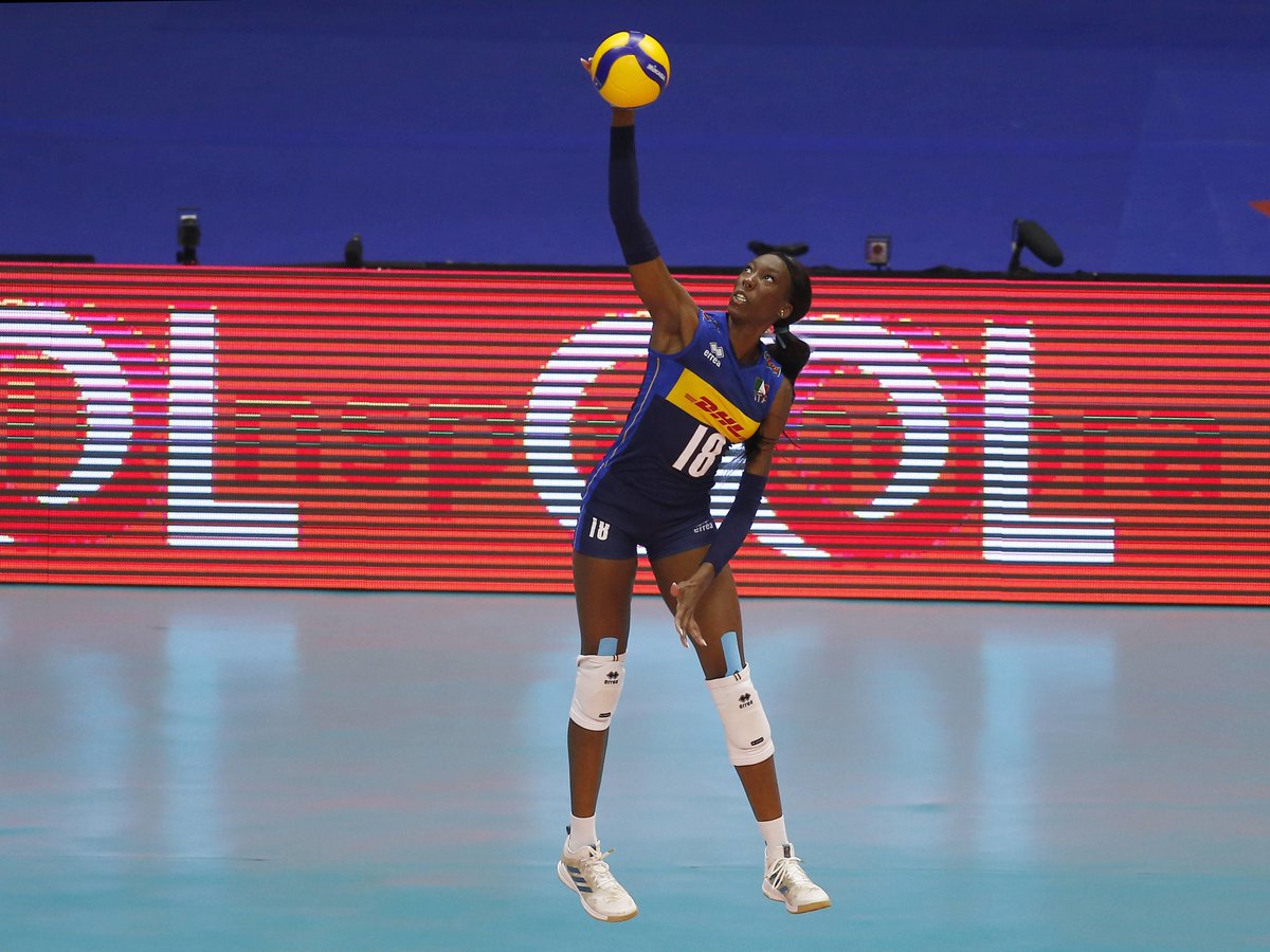 Lo sfogo di Paola Egonu: "Mi hanno chiesto perché sono italiana, è la mia ultima partita in nazionale"