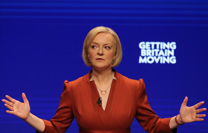 Conservative Party Conference in Birmingham Il G7 conferma: accanto all'Ucraina e nuove sanzioni alla Russia