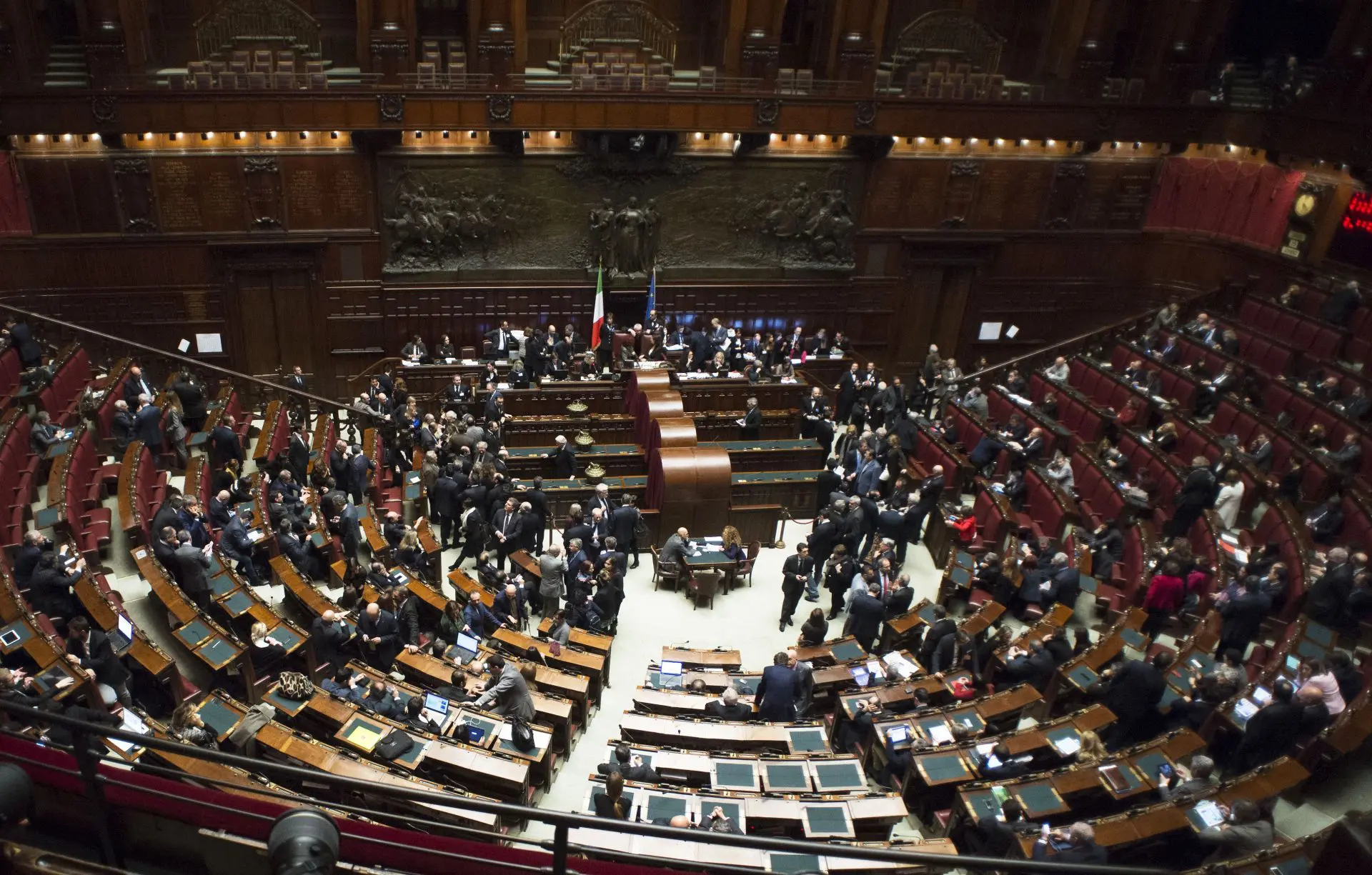 Camera, le dichiarazioni di voto: la destra compatta su Fontana, Guerra per il Pd, Terzo Polo per Richetti