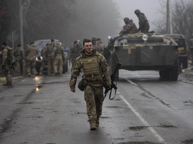 1bc82764b0f1433ca0e17e13054511ff-k5rD-U33302136058592p0-656×492@Corriere-Web-Sezioni Mariupol, i russi stanno costruendo "Denti di drago" anticarro intorno alla città