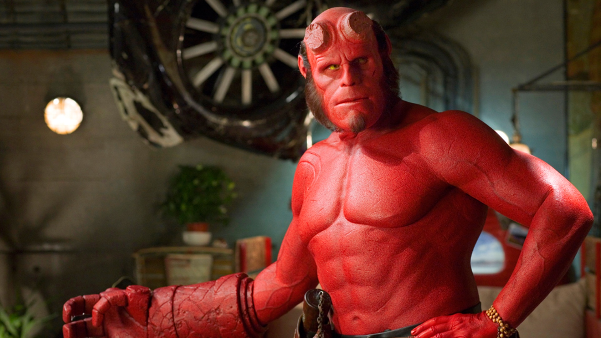 "Hellboy", questa sera alle 23.20 su Italia 1: ecco la trama del film del 2019