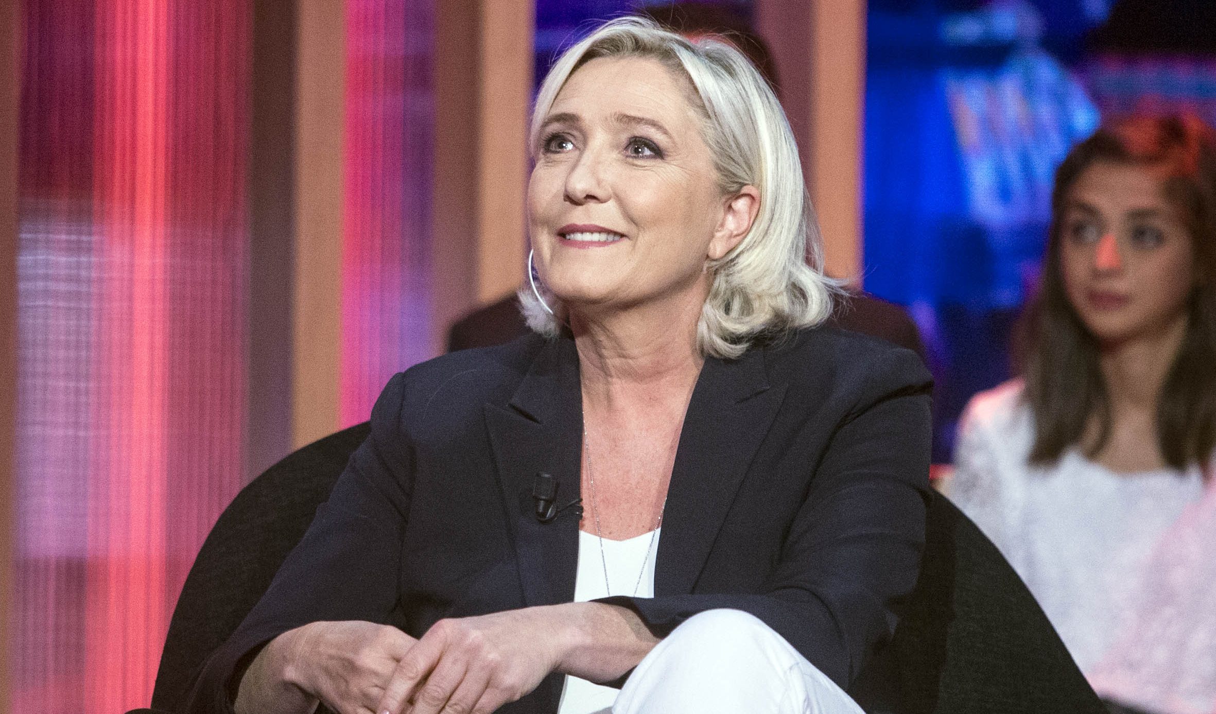 Ong, Marine Le Pen contro Meloni: "Non avrei accettato lo sbarco di migranti qui"