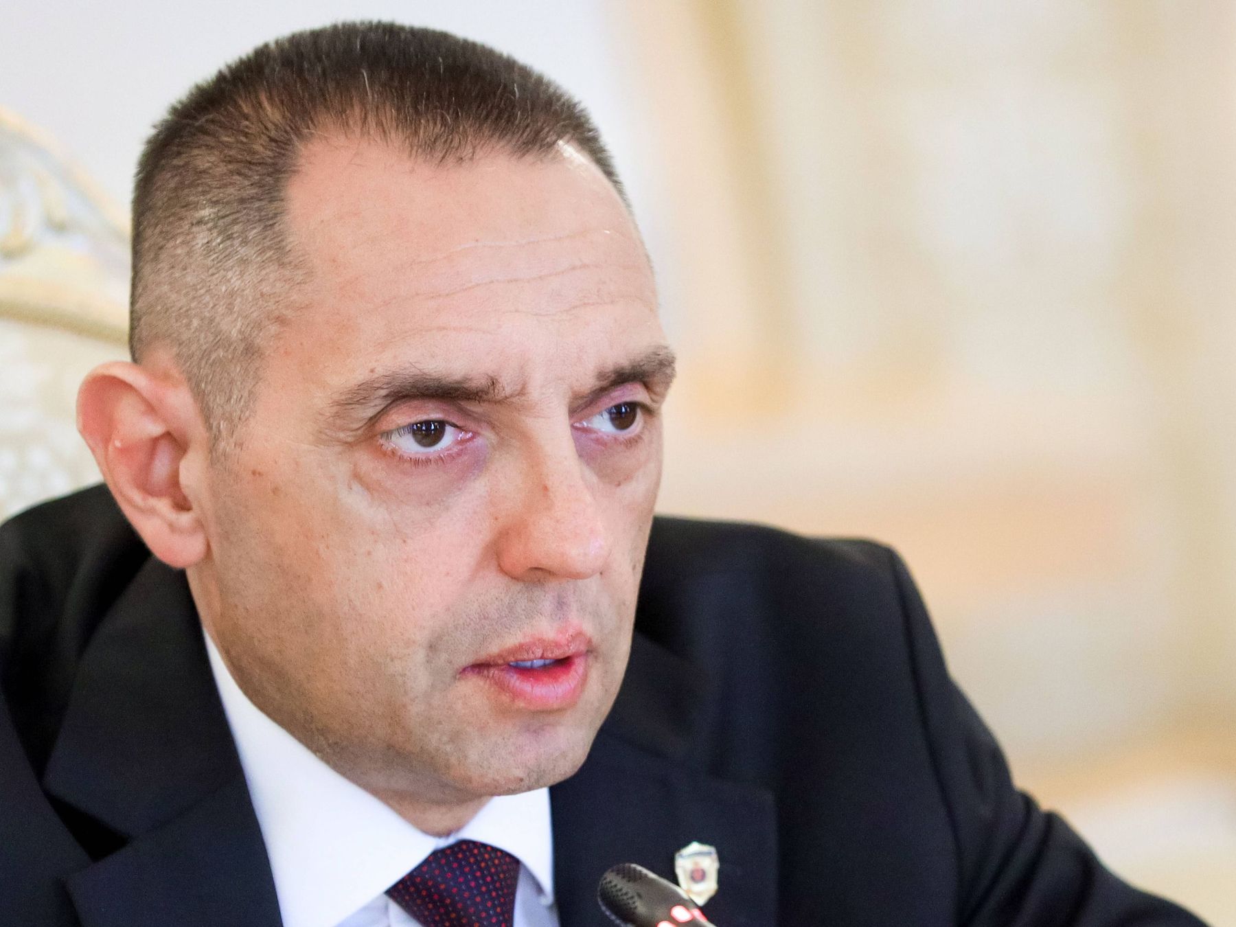 Serbia, il filorusso Vulin capo degli 007 e l'opposizione insorge: "Ci isolerà in Europa" Serbia, il filorusso Vulin capo degli 007 e l'opposizione insorge: "Ci isolerà in Europa"