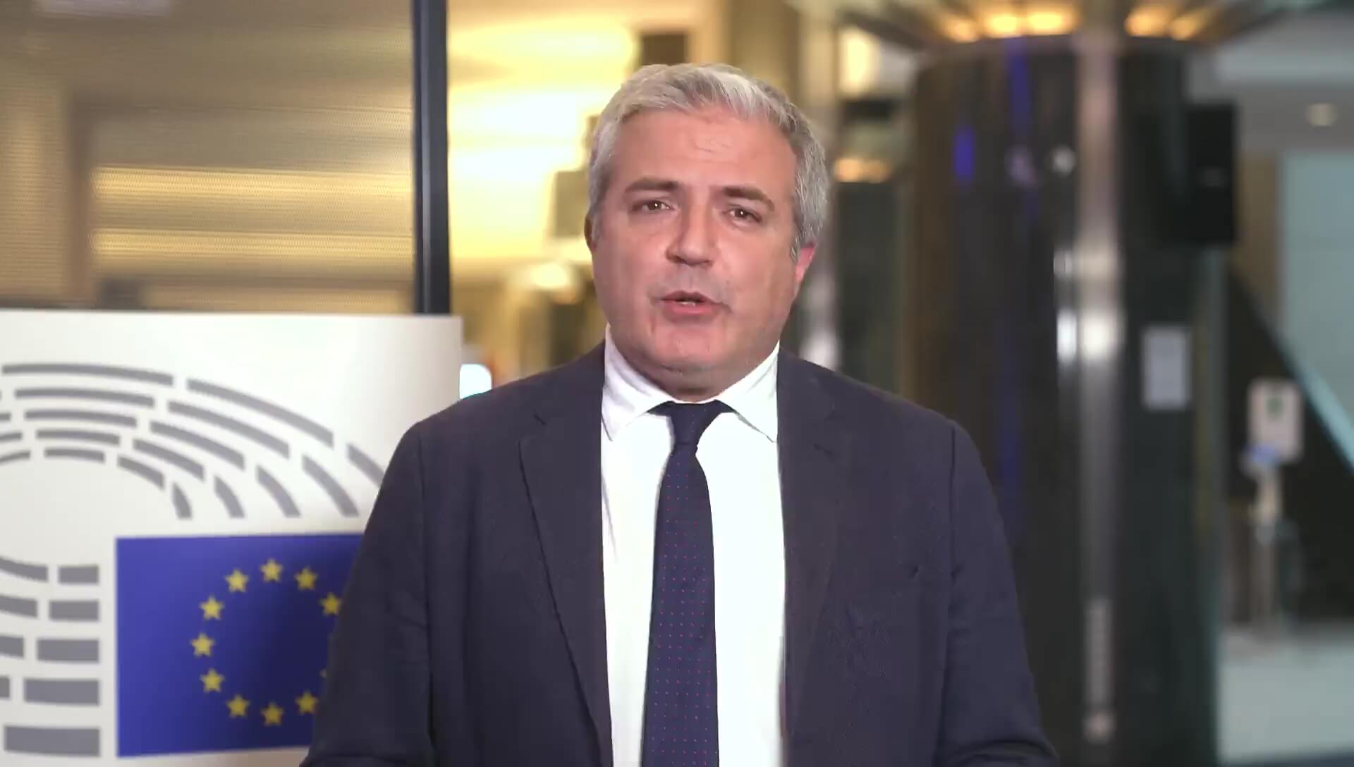 Qatargate, la Lega grida allo scandalo (ma tace da anni su Savoini e il Metropol)