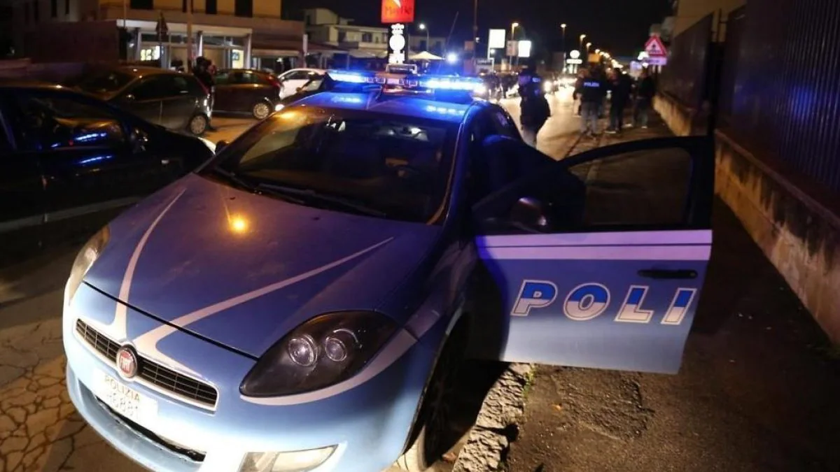 Tentata violenza sessuale in casa dopo una serata in discoteca, la polizia ferma due persone
