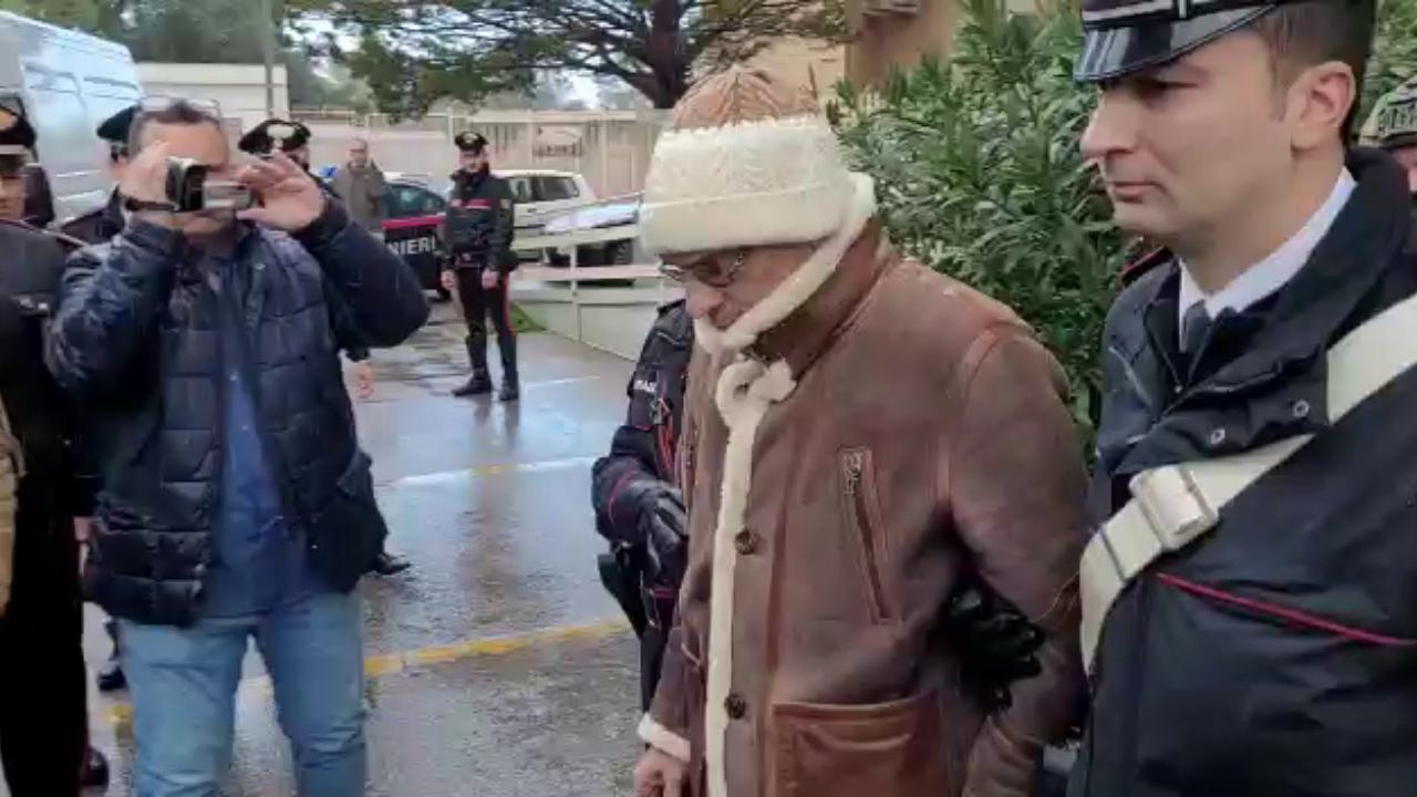 Matteo Messina Denaro, arrestati tre insospettabili fiancheggiatori: nel 2014 girava indisturbato per Palermo