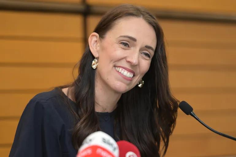 La premier della Nuova Zelanda, Jacinda Ardern, ha annunciato le sue dimissioni: "Non ho più energie"