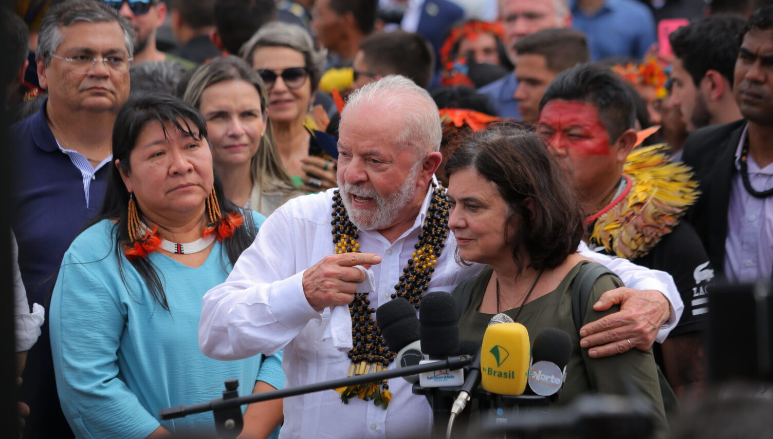 Lula cancella Bolsonaro: esercito contro  i cercatori d'oro clandestini dell'Amazzonia