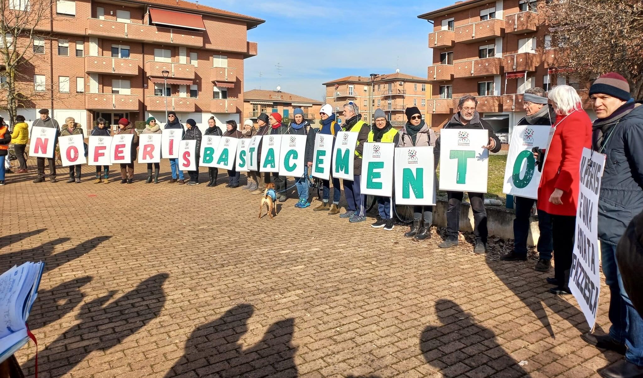 “Basta cemento”: da Ferrara lettera aperta a Vittorio Sgarbi