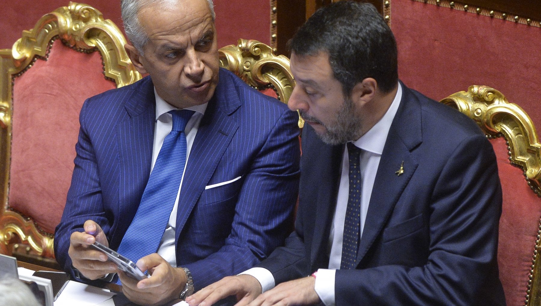 Piantedosi sulle voci di Salvini che vuole il Viminale: "È una discussione che non mi coinvolge"