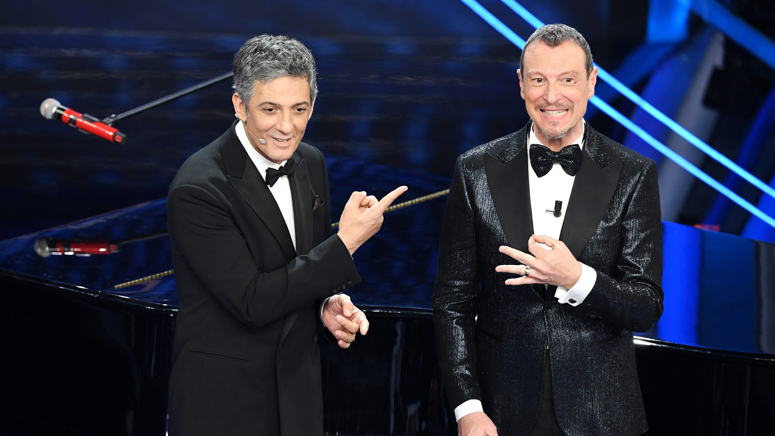 A Pino Insegno il Sanremo sovranista? L'ironia di Fiorello: "Amadeus vieni con noi a Teleminkia"