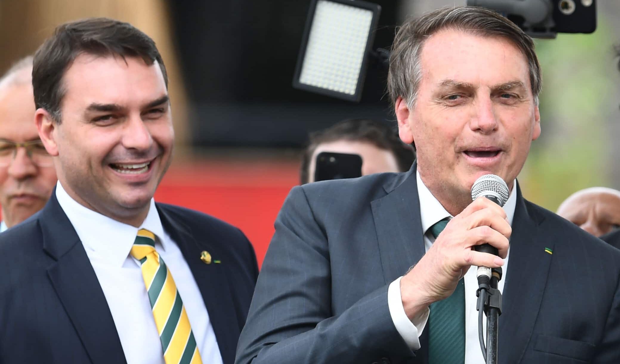 Brasile, il figlio di Bolsonaro Flavio vuole candidarsi a sindaco di Rio de Janeiro