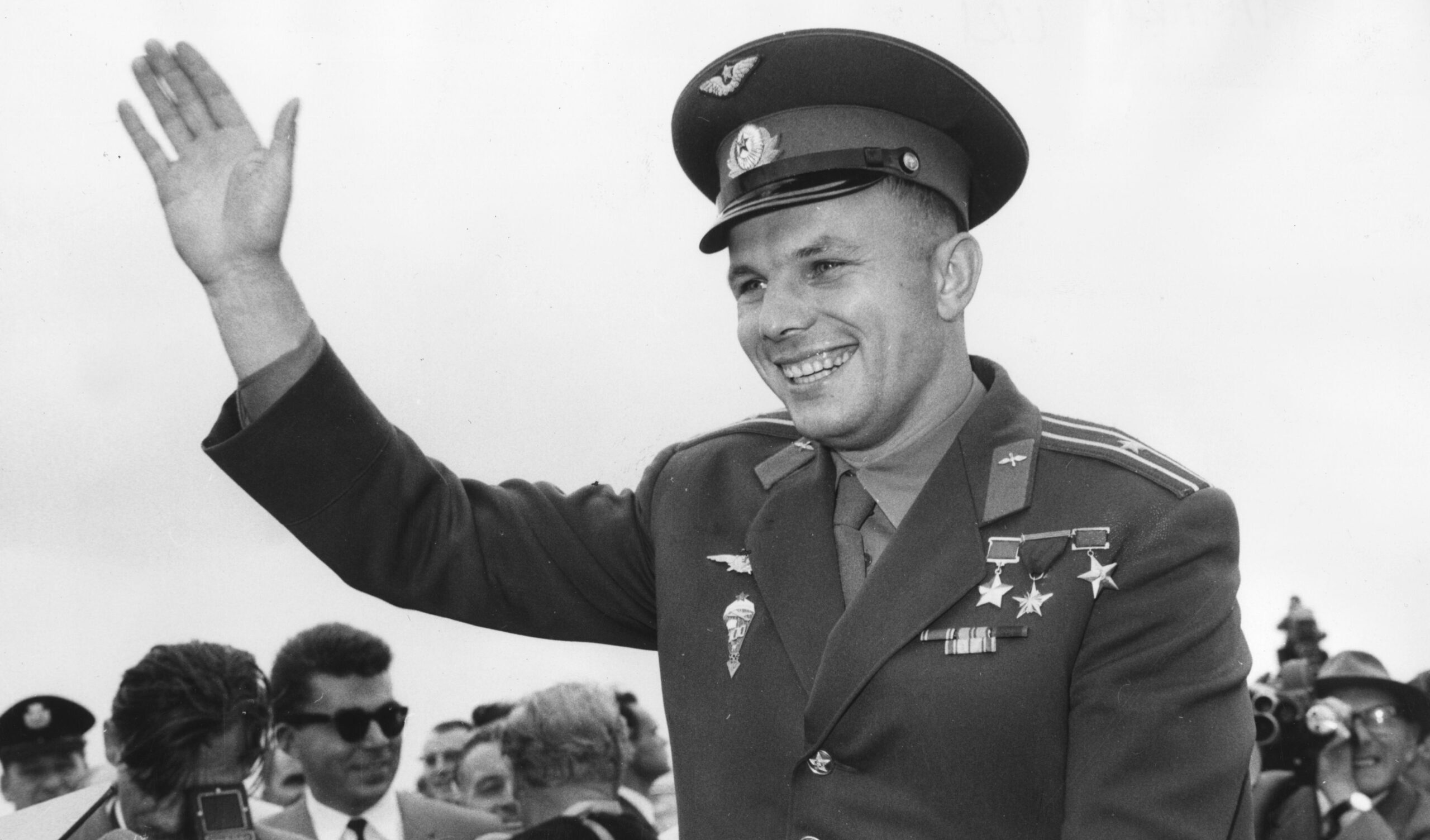 Gagarin e il primo viaggio nello spazio: "Da quassù la Terra è senza frontiere né confini"