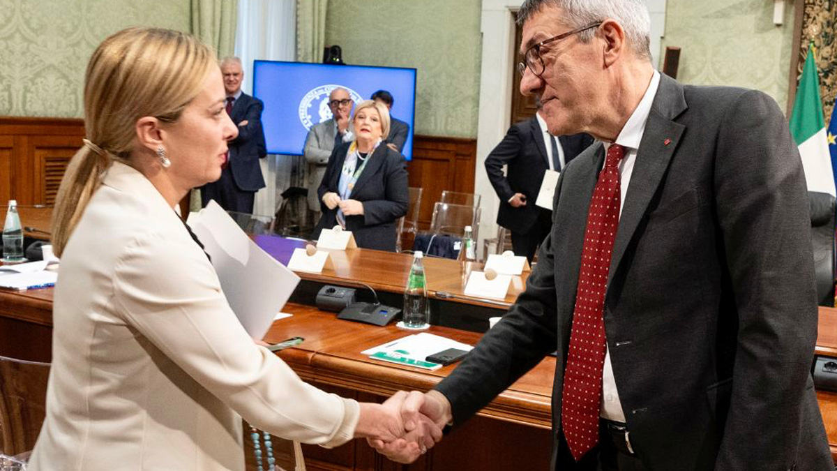 Giorgia Meloni parlerà dal palco della Cgil, Landini: "Nessuna pregiudiziale"