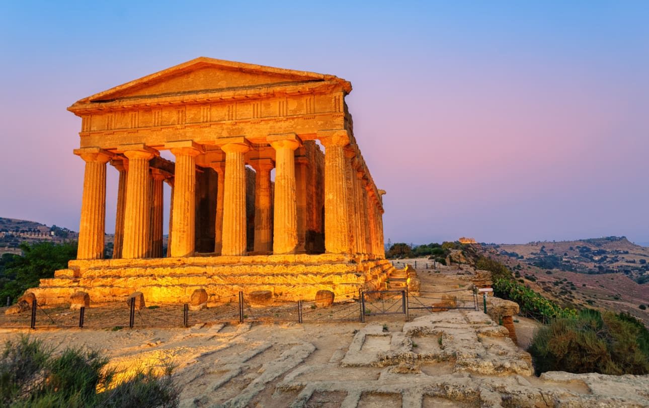 Agrigento è allo sbando, scendiamo in piazza": un appello per salvare la città Capitale della Cultura 2025