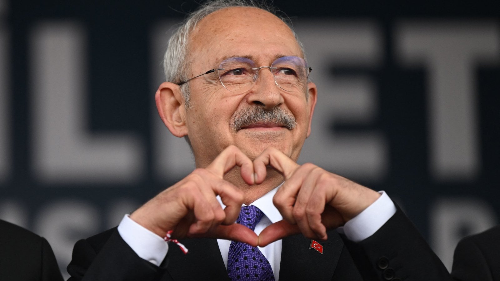 Chi è Kemal Kılıçdaroğlu, lo sfidante di Erdogan che ha promesso una nuova primavera in Turchia Chi è Kemal Kılıçdaroğlu, lo sfidante di Erdogan che ha promesso una nuova primavera in Turchia