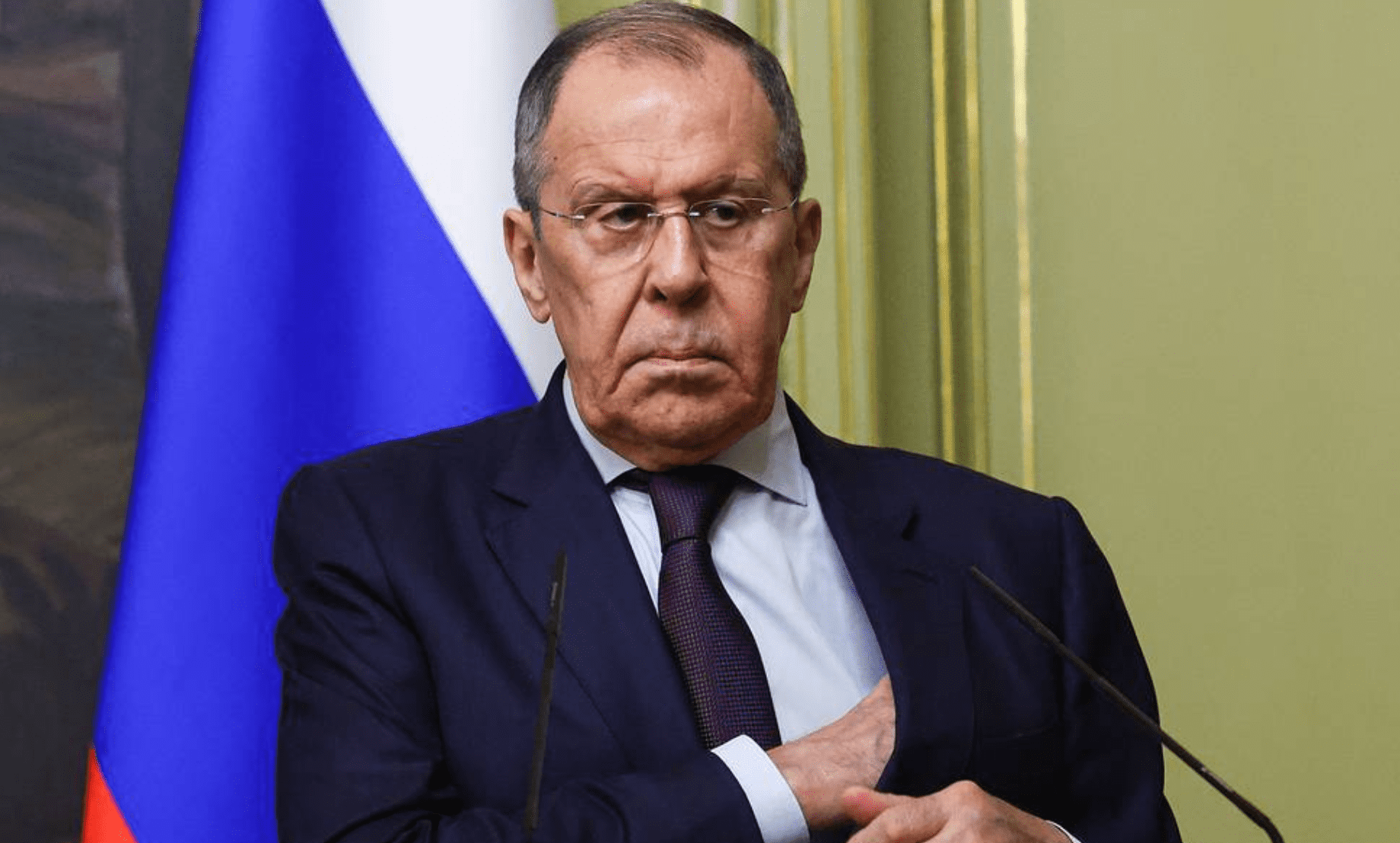 Lavrov sfida l'Ucraina: "Se l'Occidente vuole combattere noi siamo pronti"