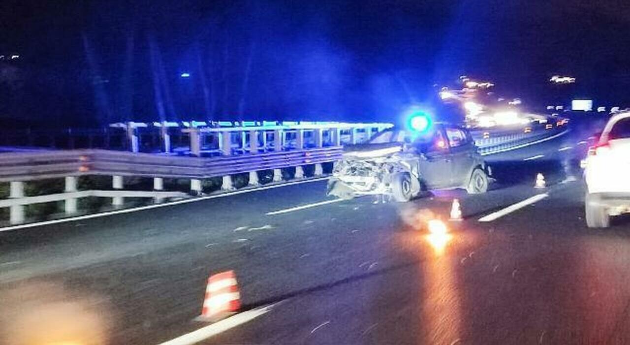 Grave incidente sull'A30: muoiono due giovanissimi di 13 e 16 anni