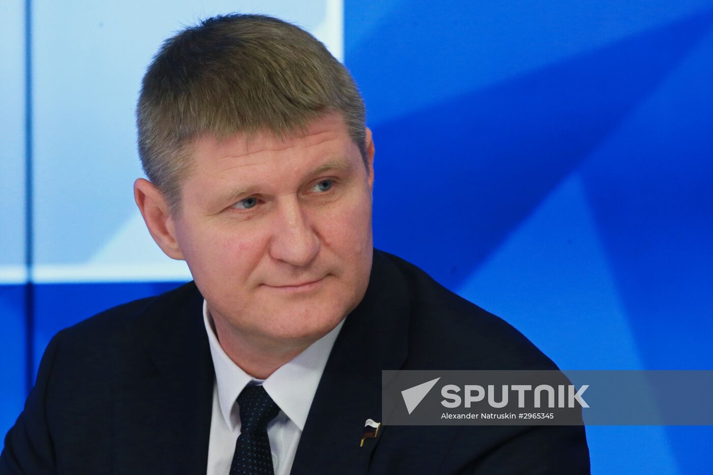 Drone sul Cremlino, il deputato russo: "Ora missili sulla casa di Zelensky" Drone sul Cremlino, il deputato russo: "Ora missili sulla casa di Zelensky"