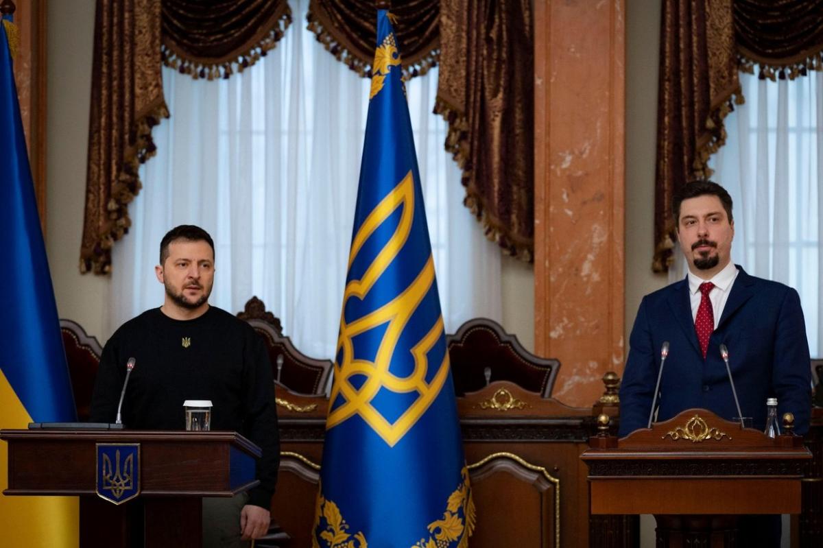 Zelensky: "L'Ucraina fa già parte della Nato" Zelensky: "L'Ucraina fa già parte della Nato"
