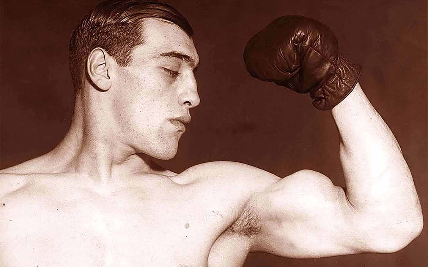 Primo Carnera, il gigante buono del ring che fece sognare l'Italia