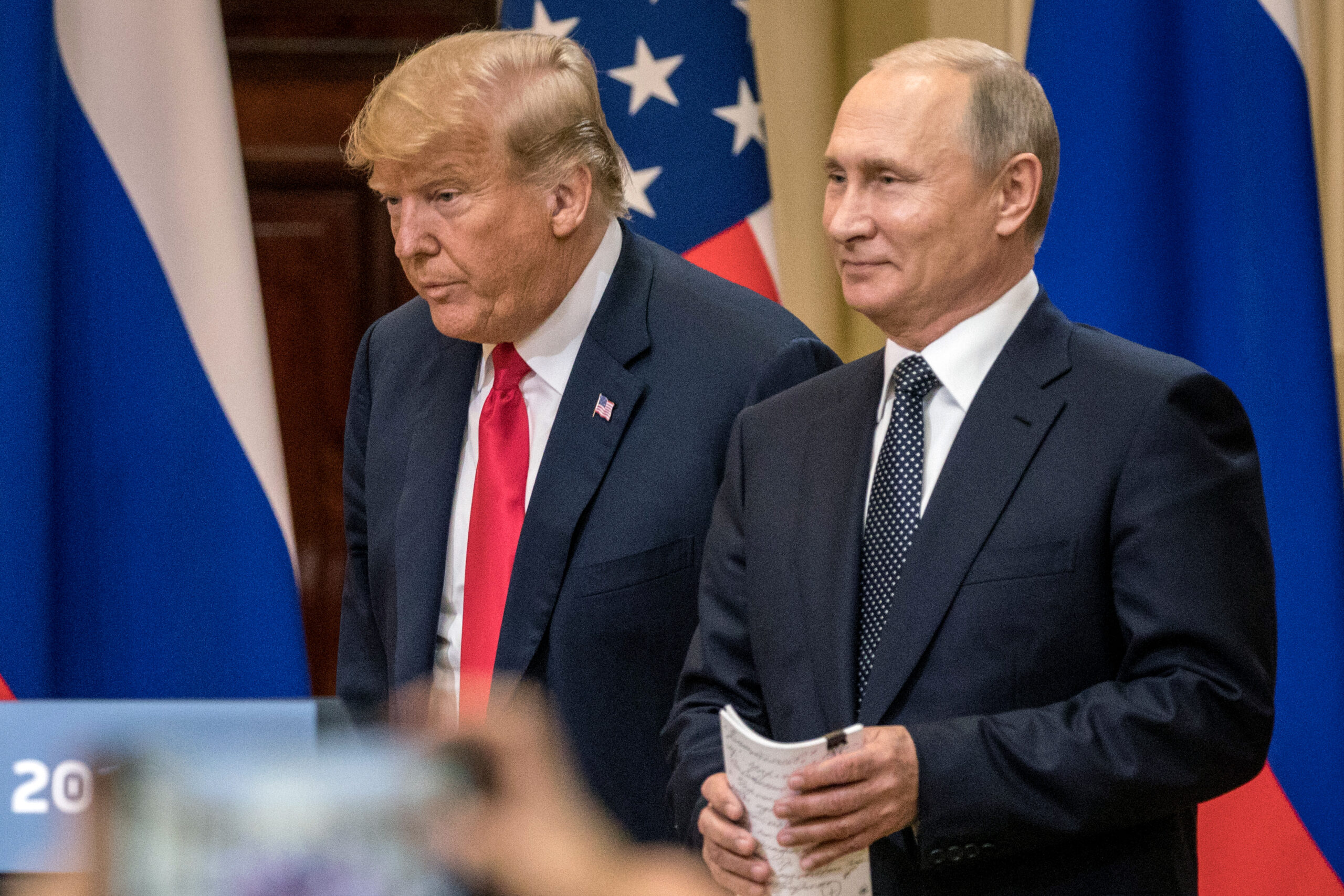 Gli stretti legami tra Putin e Trump preoccupano l'intelligence degli Stati Uniti