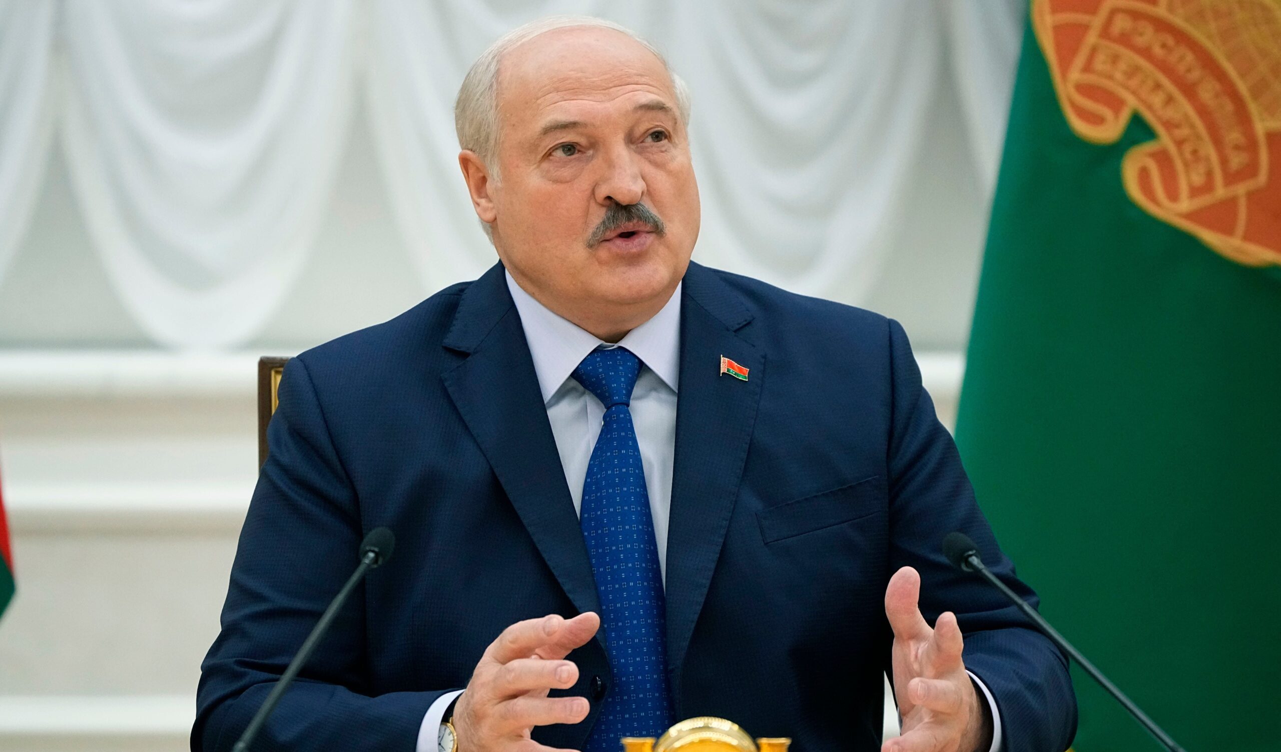 Lukashenko definisce “stupide” le richieste polacche e baltiche per il ritiro di Wagner dalla Bielorussia