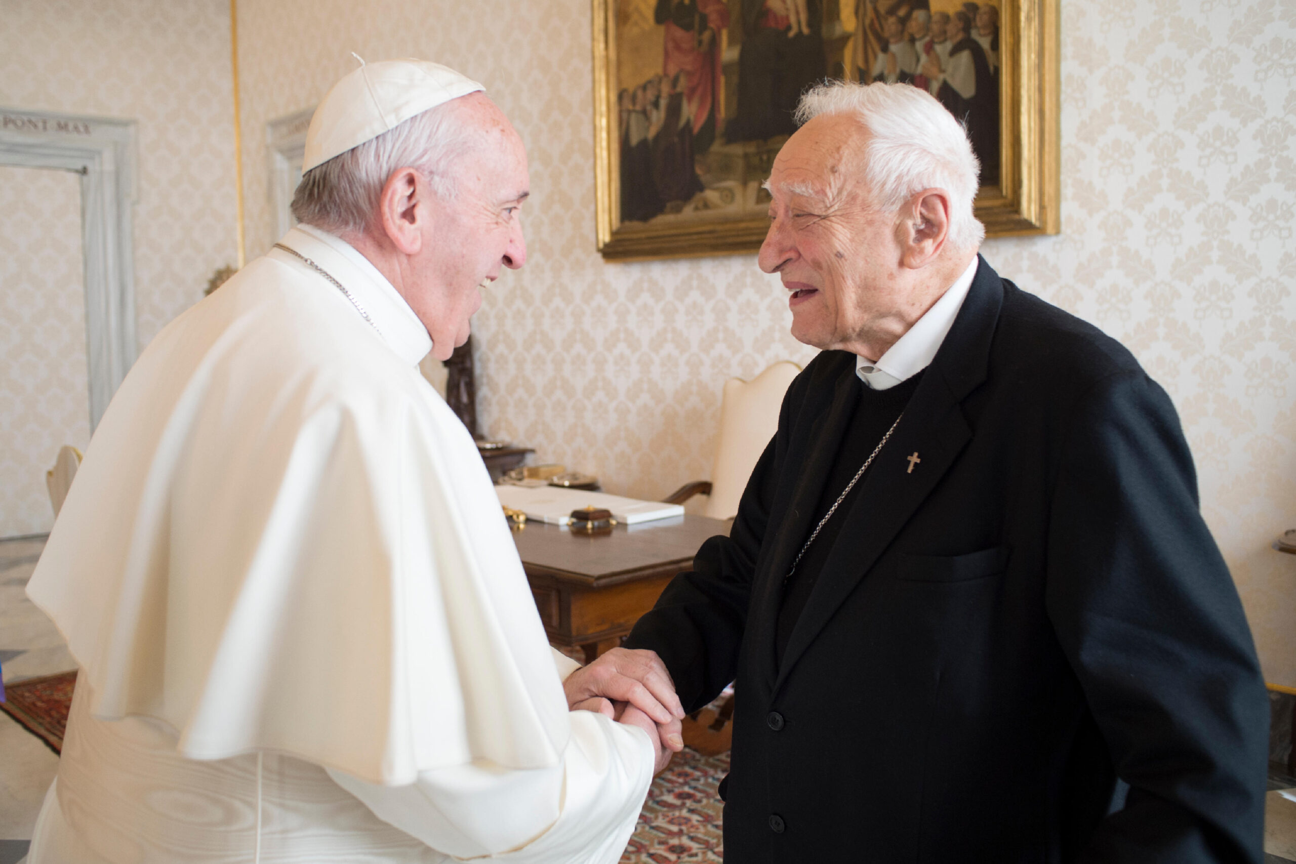 Zuppi ricorda monsignor Bettazzi: "Mi avrebbe chiesto di fare l'impossibile per la pace"