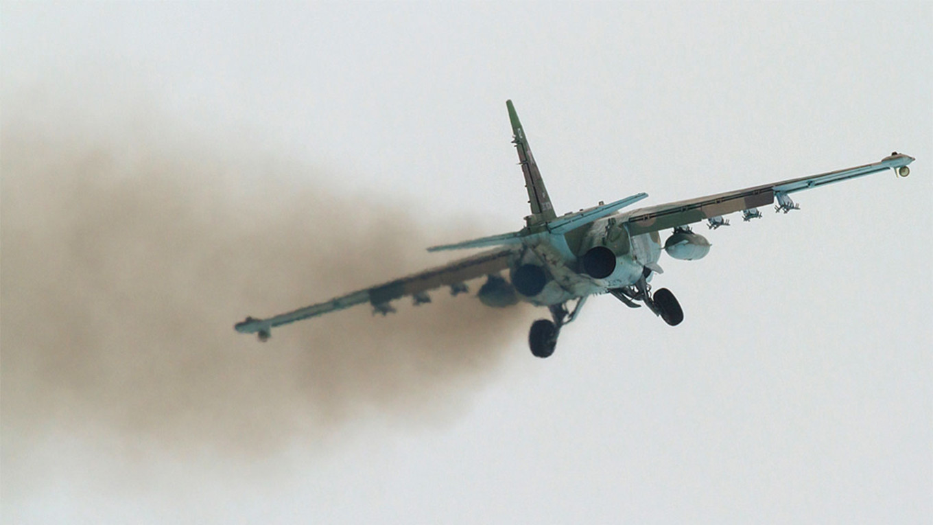 Un aereo militare russo si è schiantato nel Mar d'Azoz Un aereo militare russo si è schiantato nel Mar d'Azoz