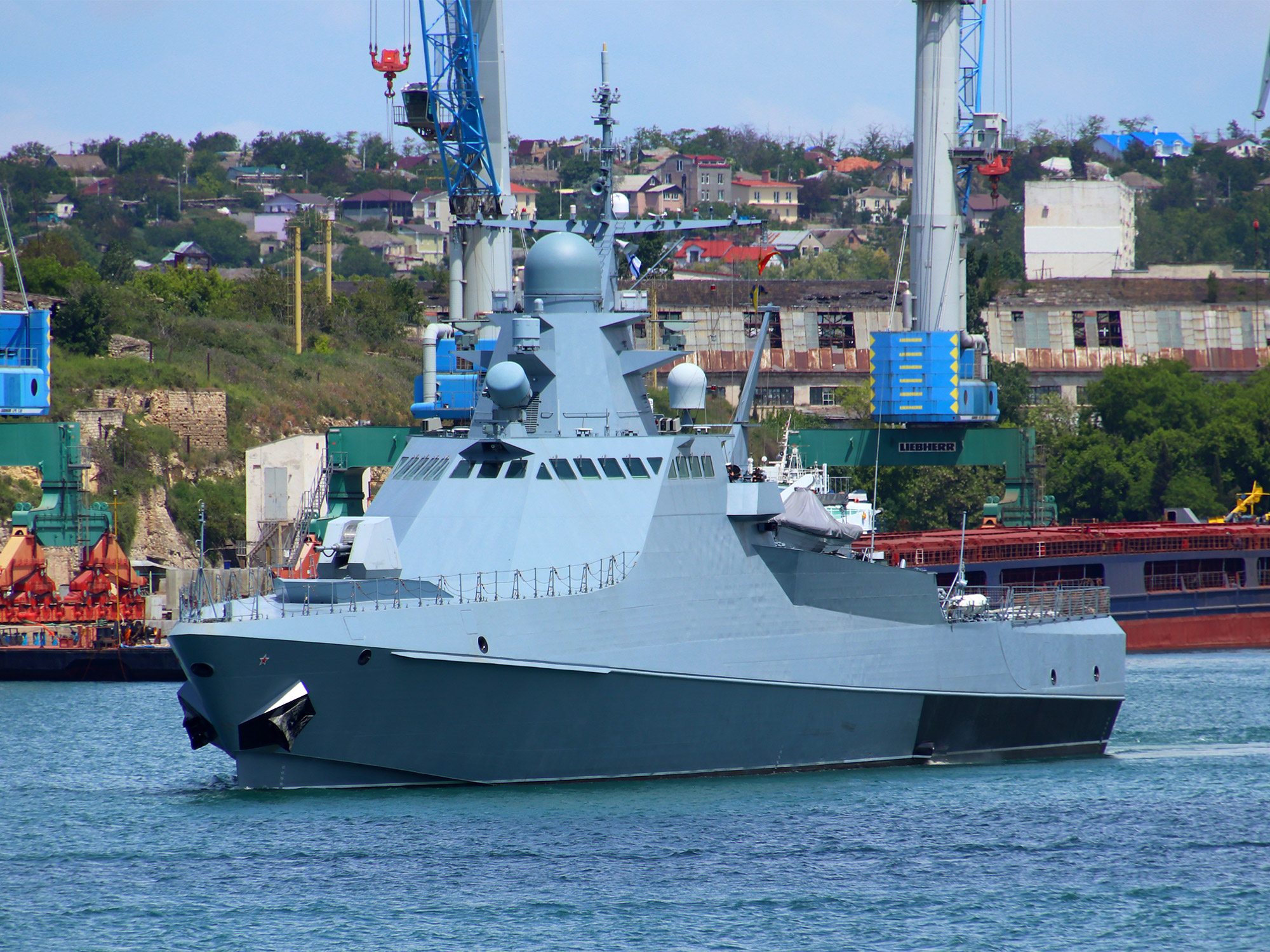 La Russia verso il blocco navale dell'Ucraina: il Mar Nero nuovo fronte di guerra La Russia verso il blocco navale dell'Ucraina: il Mar Nero nuovo fronte di guerra