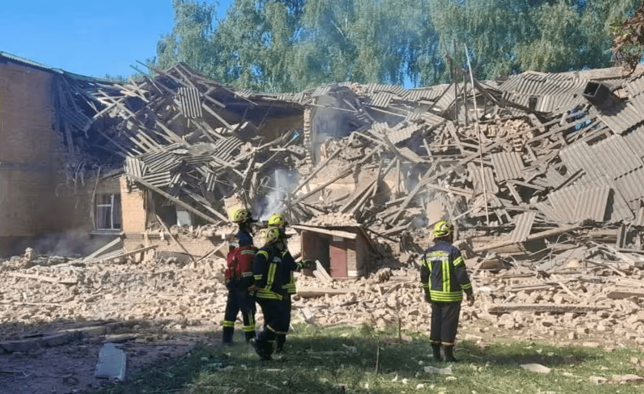 Screenshot 2023-08-23 alle 14.50.45 La Russia bombarda una scuola nella regione di Sumi: uccisi quattro dipendenti