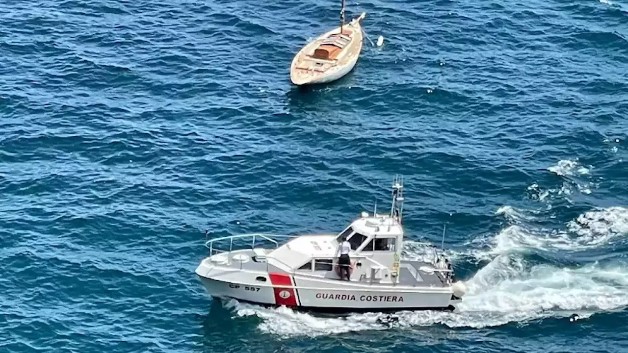 Incidente in barca: un ragazzo muore dilaniato dall'elica