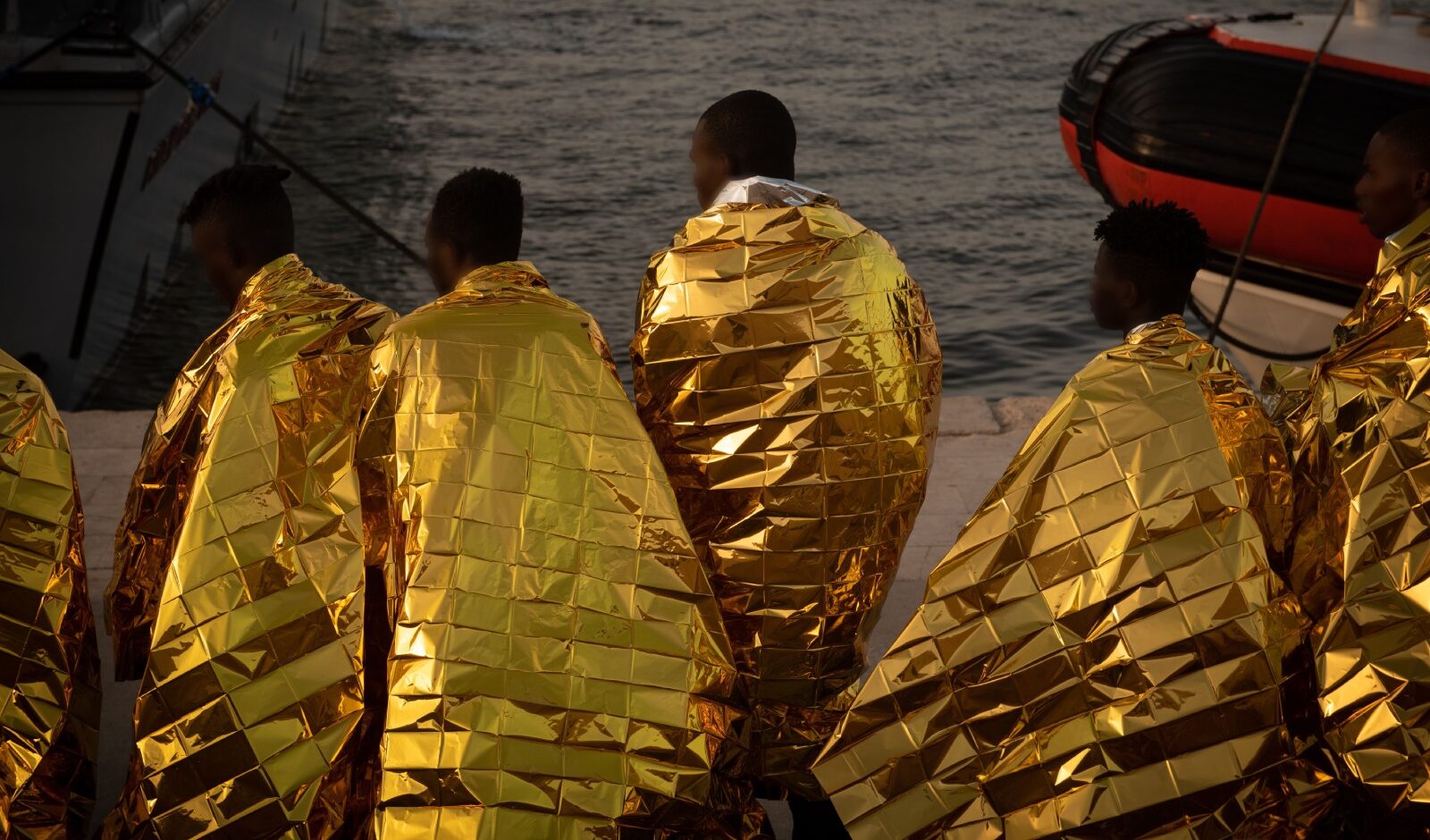 Italia,  minori stranieri non accompagnati: ascoltarli per costruire insieme un percorso d'inclusione