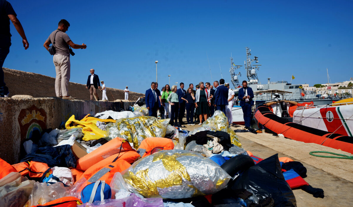 Caos migranti, la destra si sbrana ma Meloni si dice 'soddisfatta' per la compattezza del governo