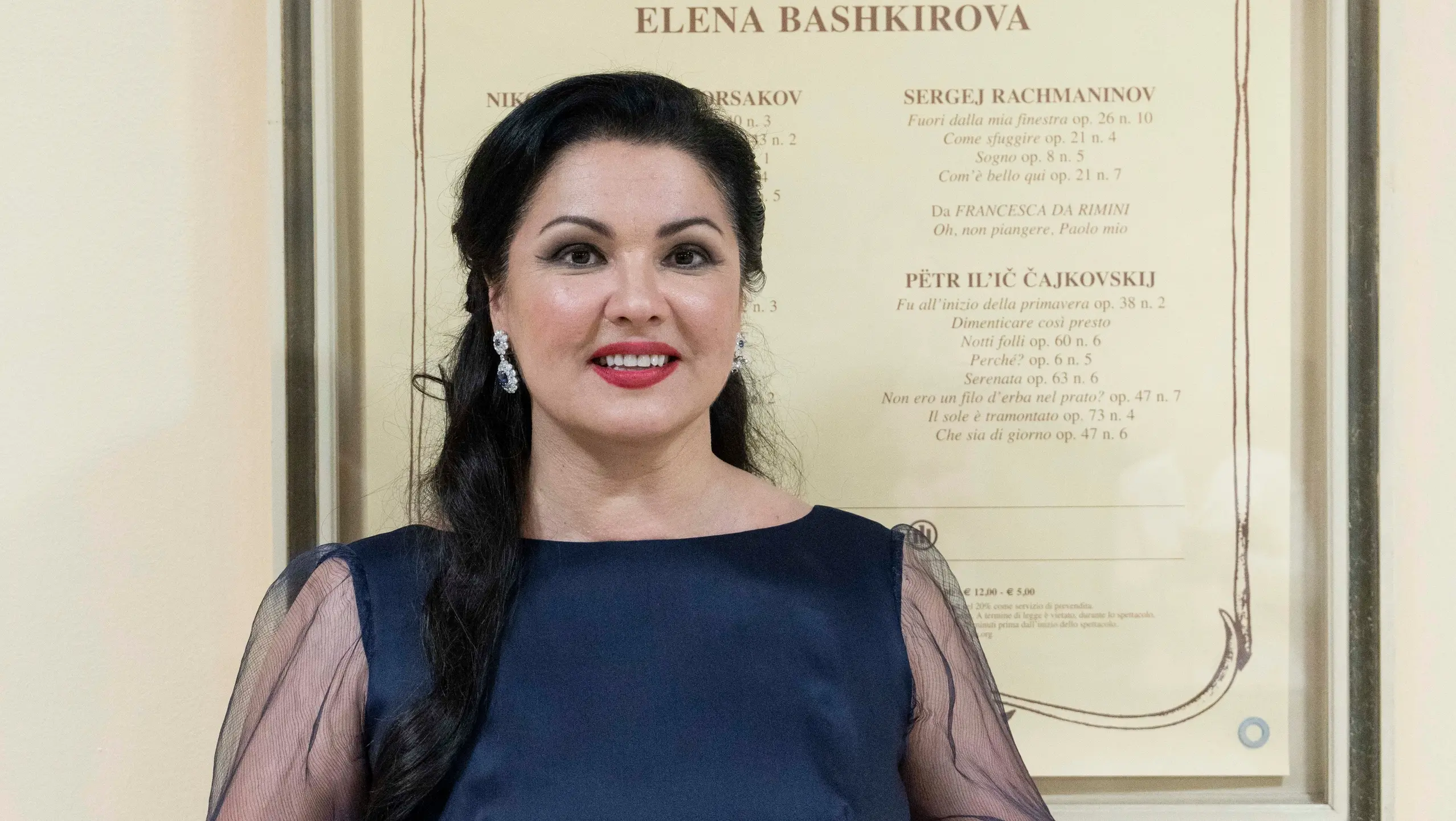 La cantante russo-austriaca Netrebko canta a Berlino: coro di proteste