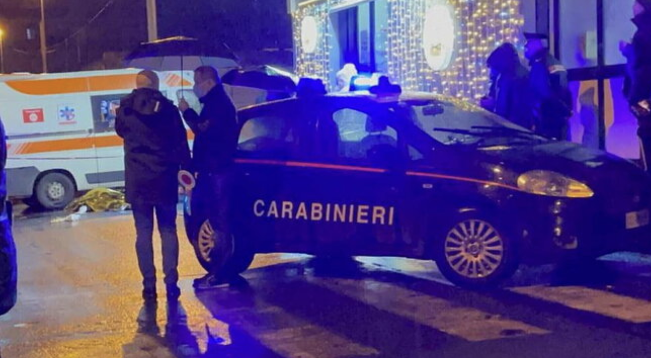 Sesto San Giovanni, guerra tra bande di spacciatori: un morto accoltellato e due feriti