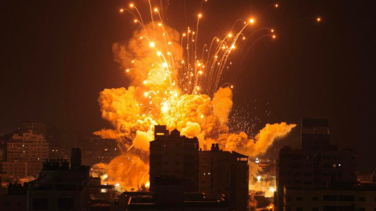 gaza-guerra Guerra di Gaza, entro 48 ore operazione via terra di Israele: intanto l'Iran nega il coinvolgimento