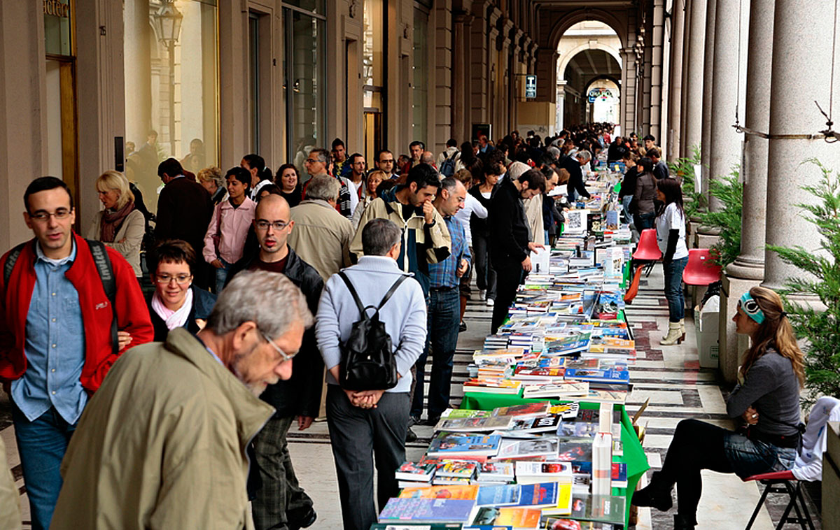 Torna “Portici di Carta”: due chilometri di libri e più di 100 appuntamenti