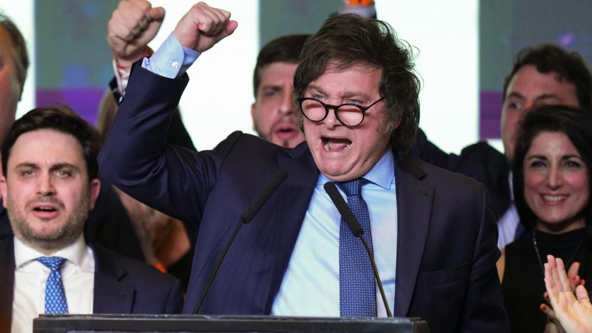 Argentina, Milei costretto a bloccare le riforme ultra-liberiste accusa di 'tradimento' l'opposizione dialogante