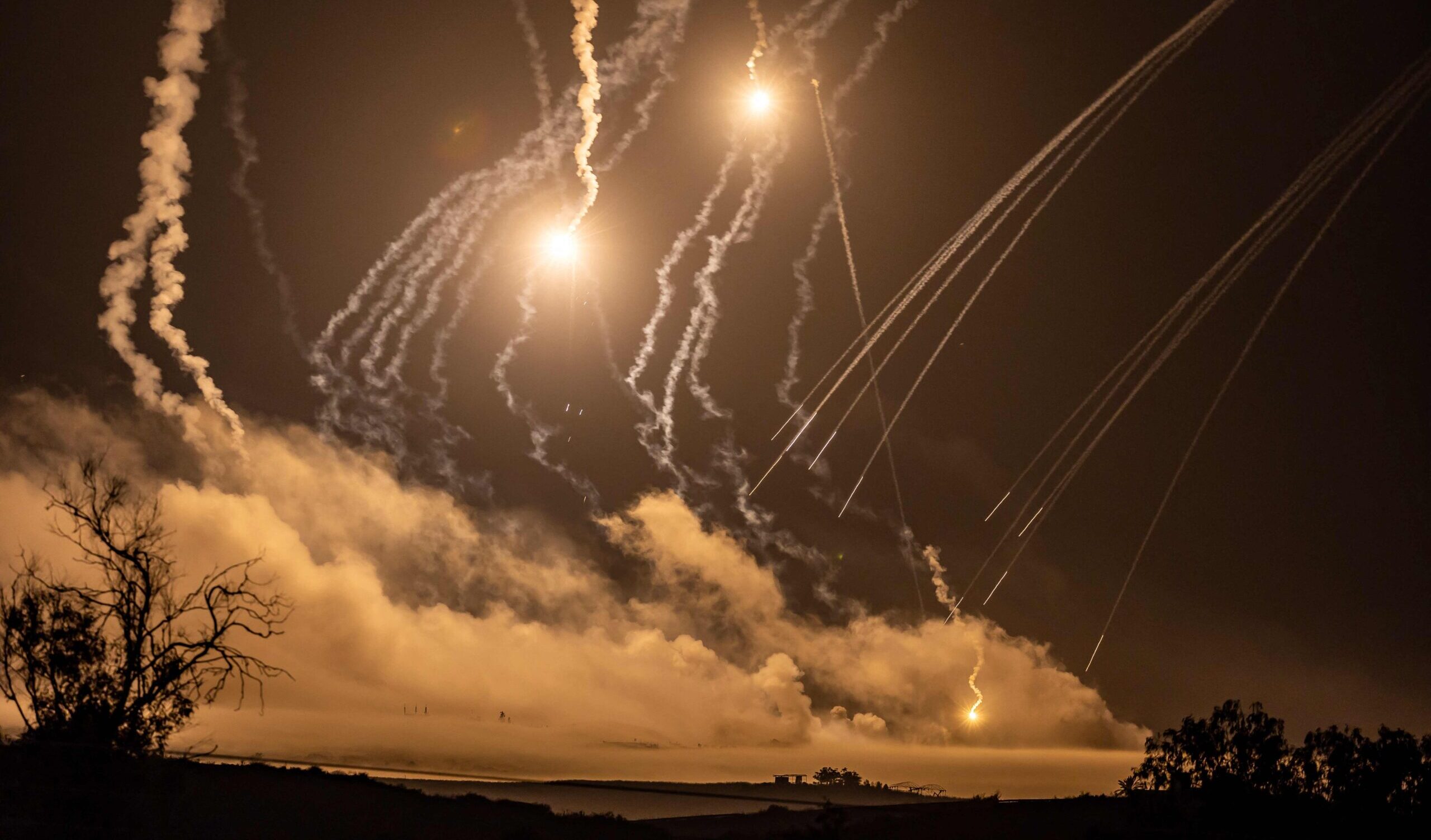 Gaza: uccisi tre nipoti dell'ex corrispondente di Ap nella Striscia Gaza: uccisi tre nipoti dell'ex corrispondente di Ap nella Striscia