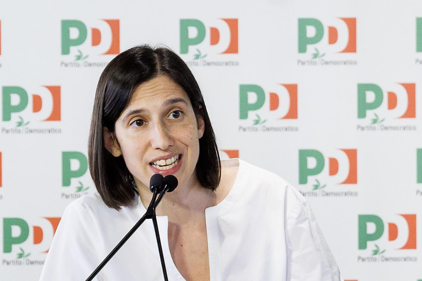 Elly Schlein (Pd): "Crosetto porti le prove o ritiri le sue accuse alla magistratura"