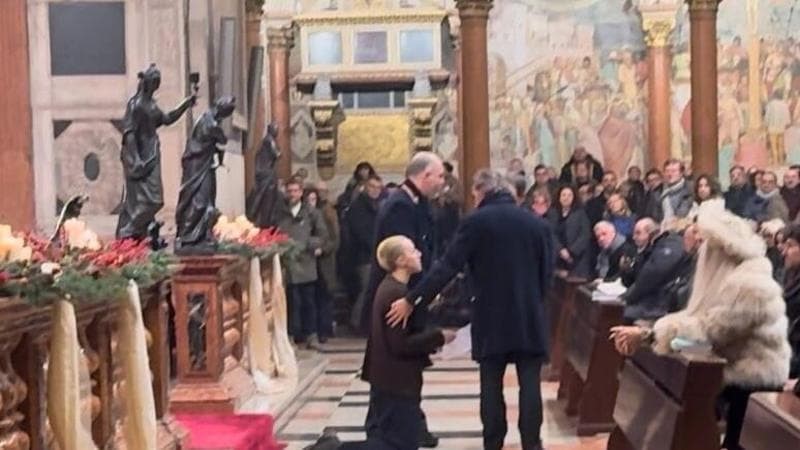 Fine anno 1968 alla Bussola e Messa di Natale a Padova. Ieri e oggi: cosa cambia nelle proteste