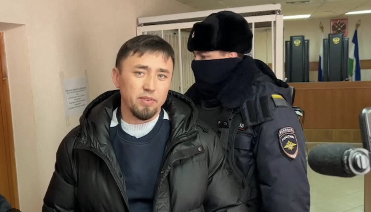 Russia, rivolta nel Bashkortostan per la condanna di un attivista che vuole proteggere la lingua baschira