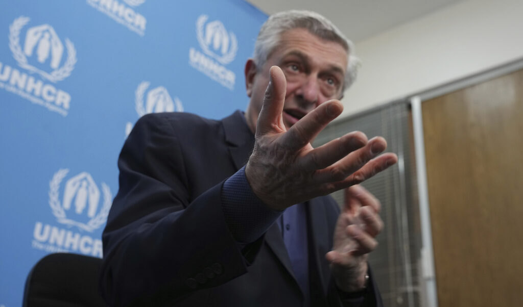 L'Onu: "L'arrivo in massa di rifugiati in Egitto sarebbe un disastro per i palestinesi e la pace" L'Onu: "L'arrivo in massa di rifugiati in Egitto sarebbe un disastro per i palestinesi e la pace"