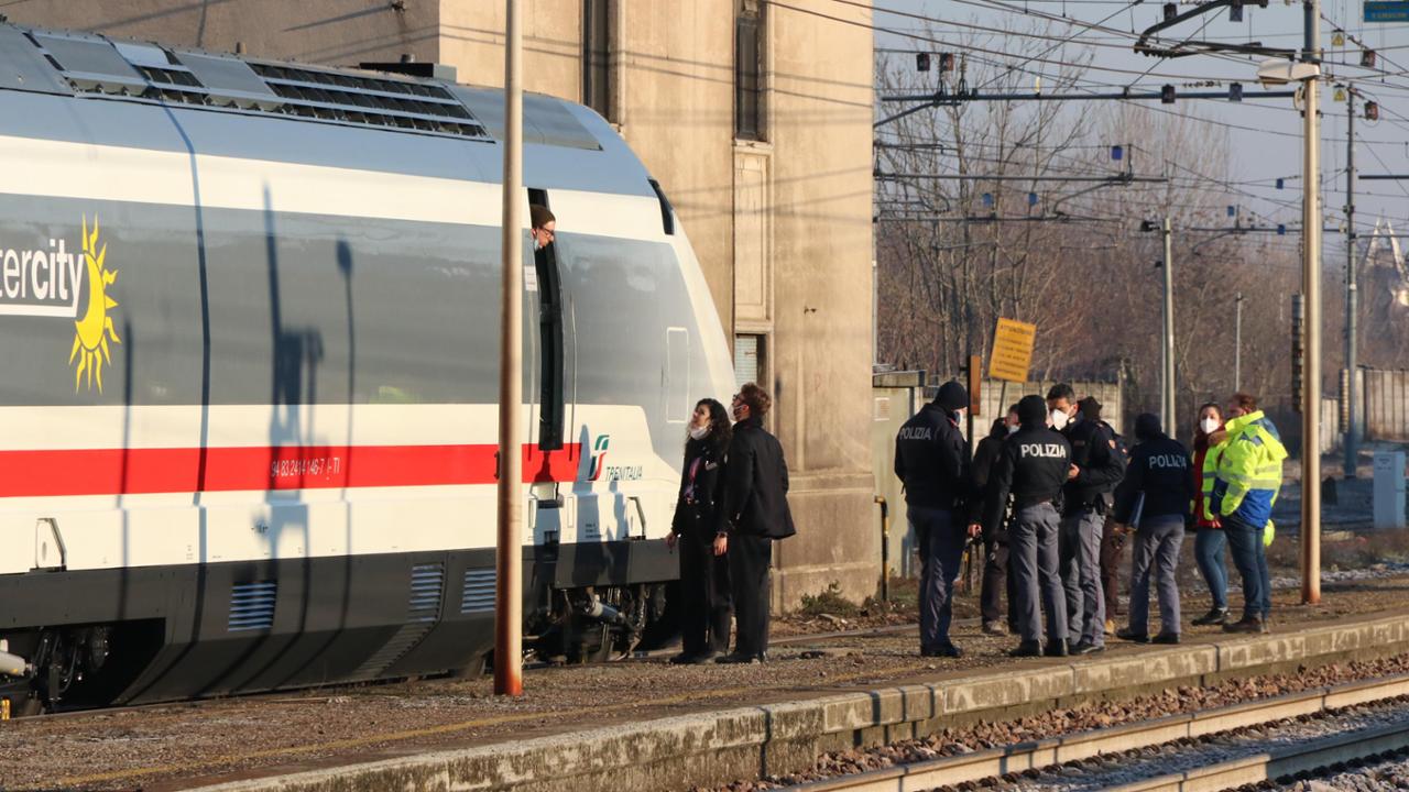 Un 16enne egiziano investito e ucciso da un treno a Felizzano, era ospite di una comunità di minori