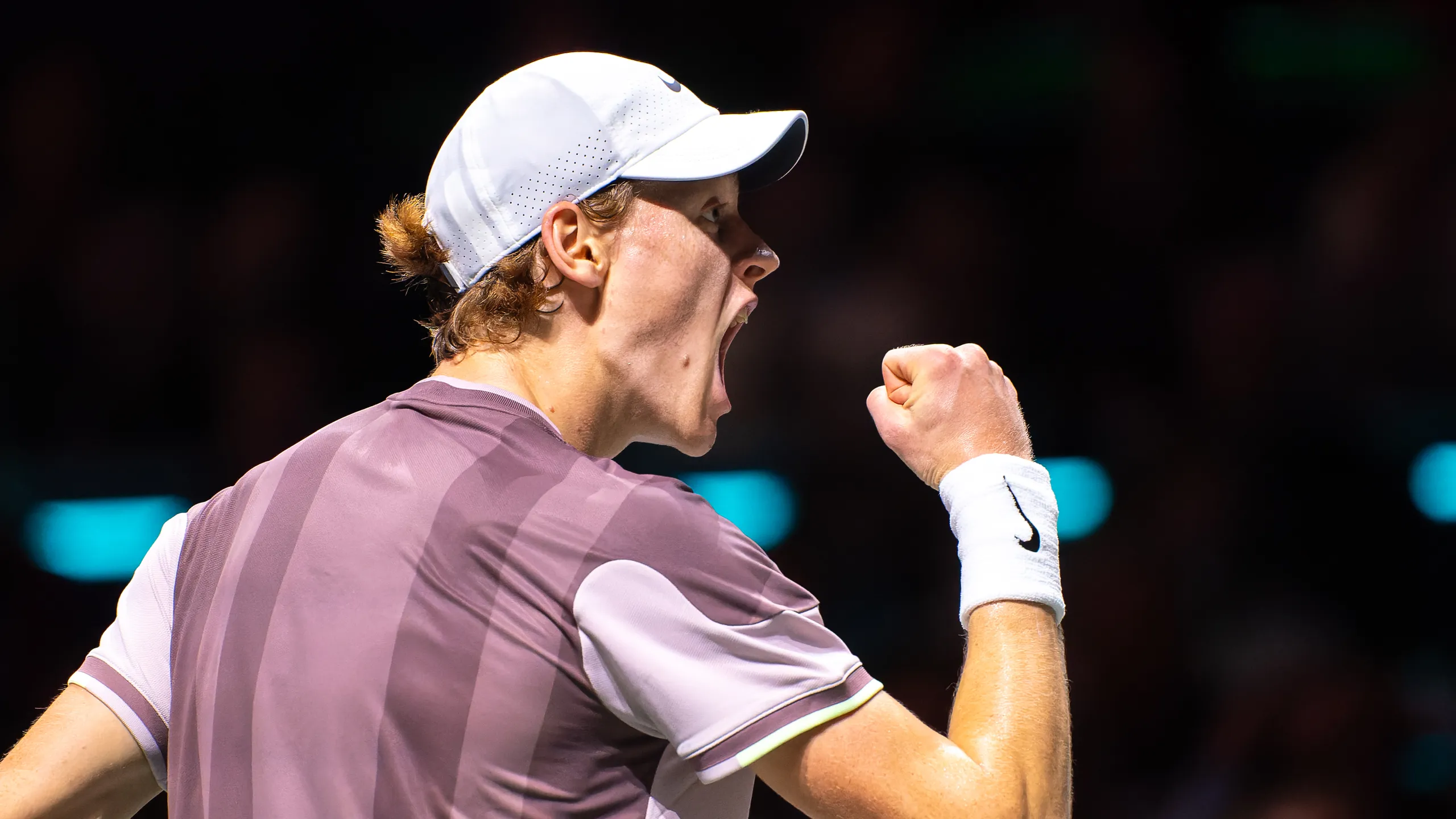 Jannik Sinner punta Carlos Alcaraz al secondo posto della classifica Atp: ecco le nuove posizioni