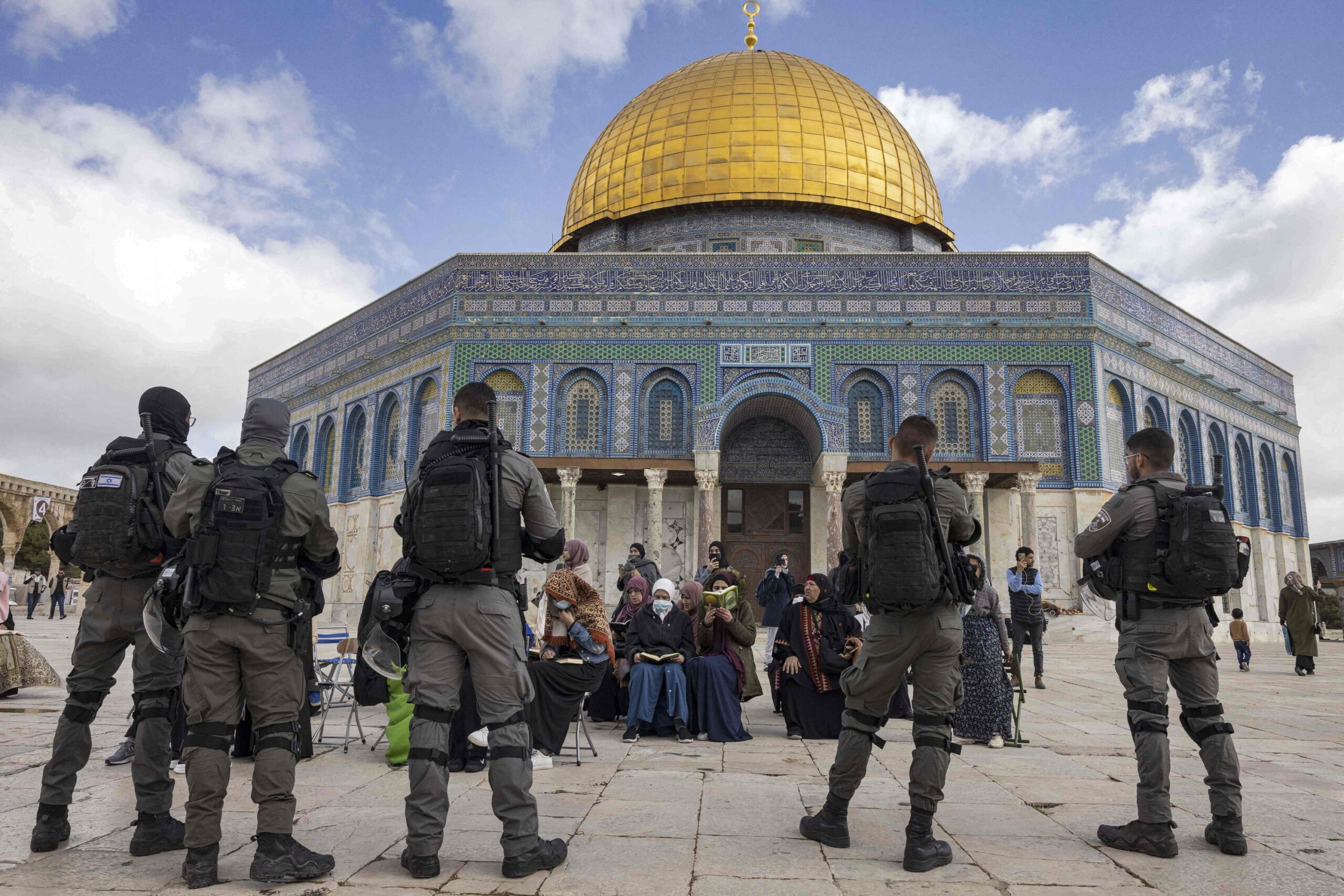 Hamas invita i palestinesi a marciare verso la Spianata delle Moschee