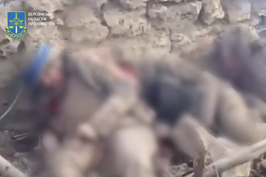 Video choc dal fronte: soldati ucraini passati per le armi e mitragliati i loro corpi