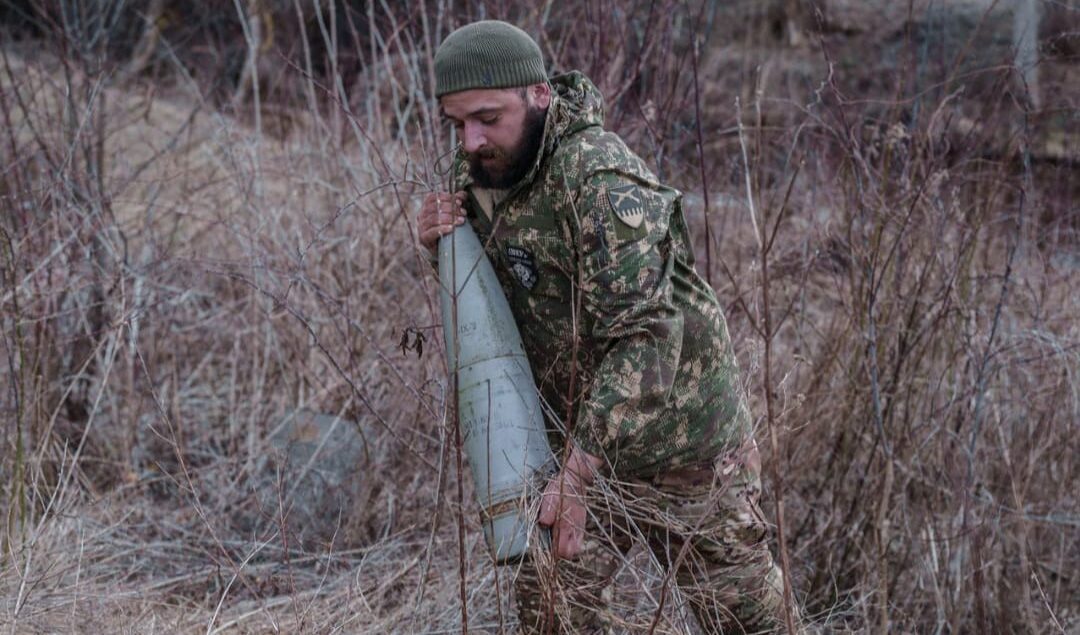 "Mad Max", il soldato eroe che recupera proiettili russi inutilizzati